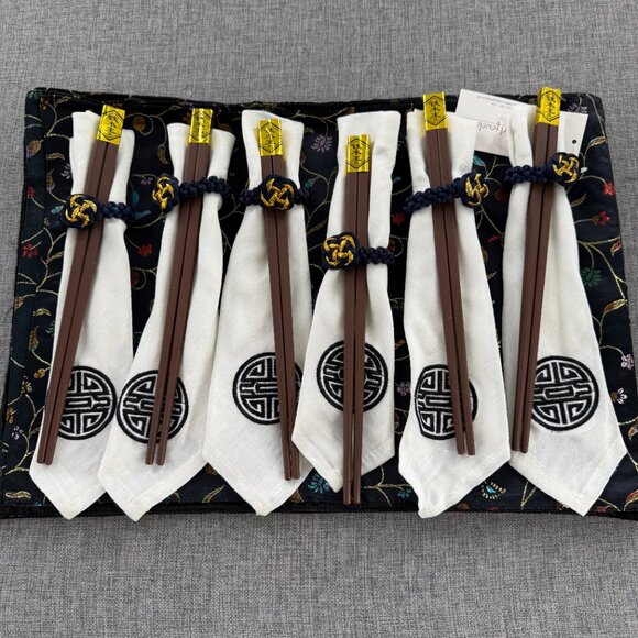 NEW‎ Elegant Asian inspired 6 piece Wooden Chopsticks & 6 Placemats - Picture 1 of 11